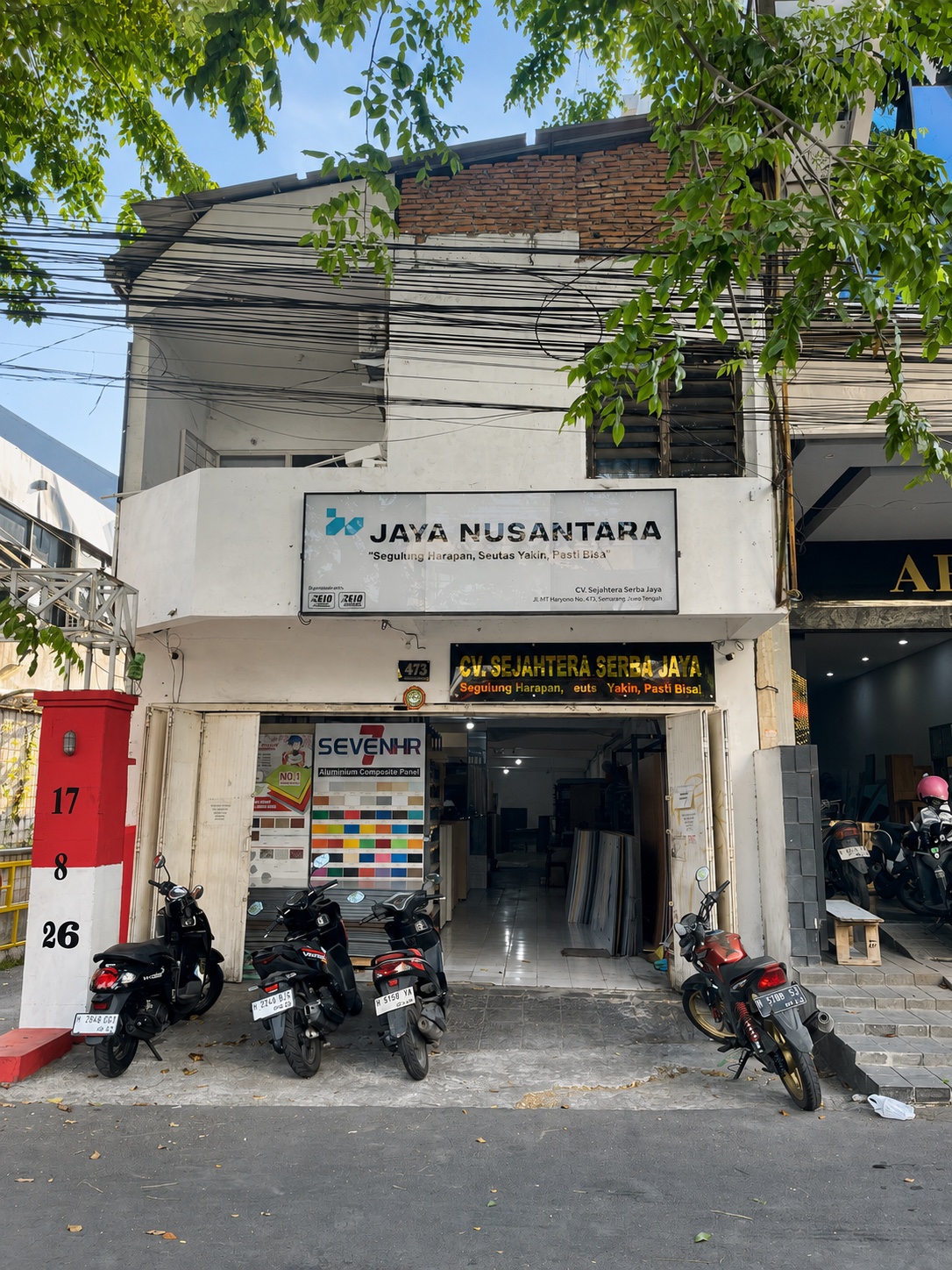 Tampak depan Jaya Nusantara Semarang